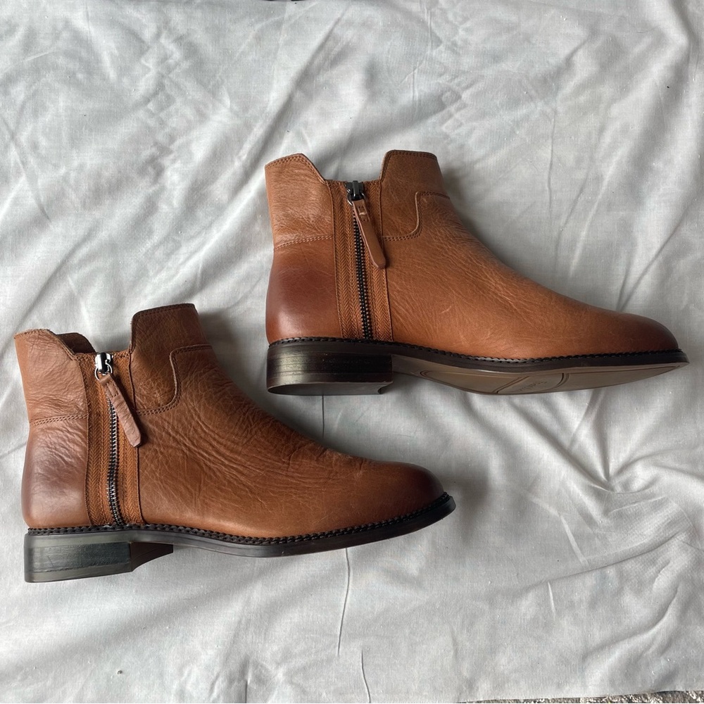 Franco Sarto Halford brown ankle boot size 9